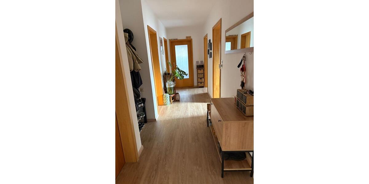 Etagenwohnung Stetten am kalten Markt - 3 Zimmer, 103 m&sup2;, 835&euro; | Angebot:25615109