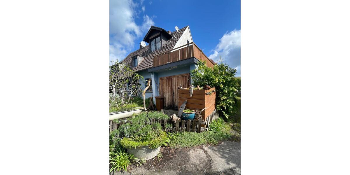 Wohnen auf Zeit Bornheim - 5 Zimmer, 100 m&sup2;, 1.800&euro; | Angebot:26224809