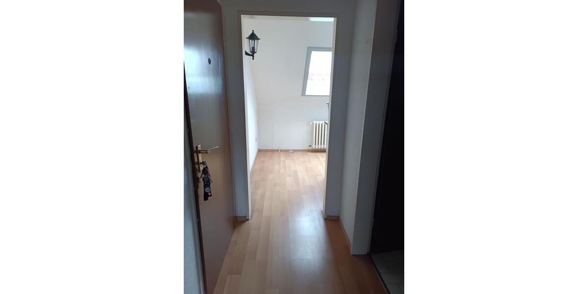 Dachgeschoßwohnung Elsdorf - 1 Zimmer, 37 m&sup2;, 450&euro; | Angebot:26613485