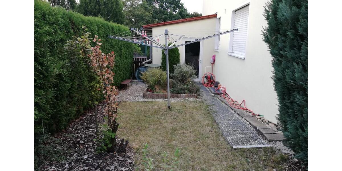 Erdgeschoßwohnung Bönnigheim - 3.5 Zimmer, 102 m&sup2;, 980&euro; | Angebot:26001696