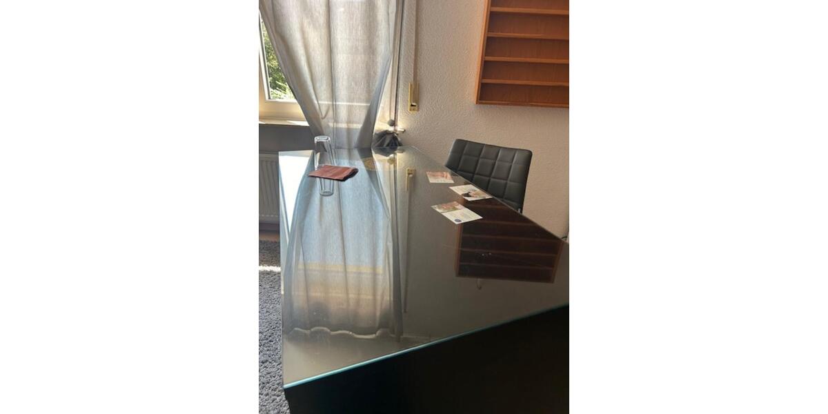 Sonniges möbliertes Zimmer für WochenendpendlerIn 1 zimmer