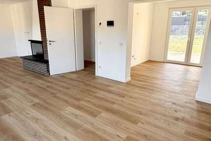 Haus Wuppertal Gemarkung Nächstebreck - 5 Zimmer, 150 m&sup2;, 2.400&euro; | Angebot:27007191