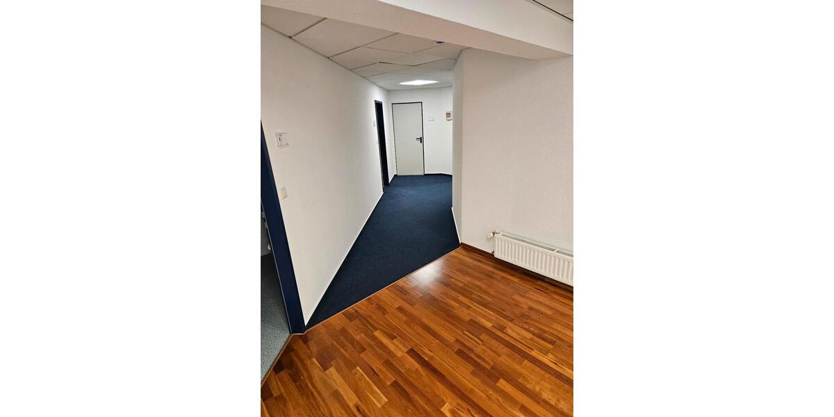 Gewerbeobjekt Salzkotten - 1.850&euro; | Angebot:24356017