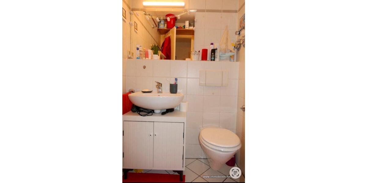 Etagenwohnung Bamberg Am Bruderwald - 1 Zimmer, 27 m&sup2;, 350&euro; | Angebot:25992292