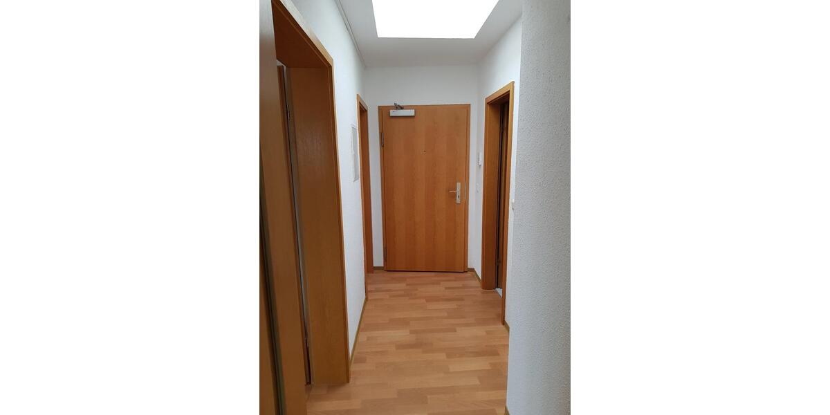 Dachgeschoßwohnung Mügeln - 2 Zimmer, 57 m&sup2;, 289&euro; | Angebot:18244736