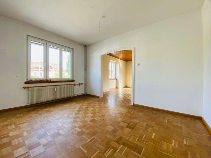 Etagenwohnung Steinen - 4 Zimmer, 142 m&sup2;, 1.300&euro; | Angebot:26646507