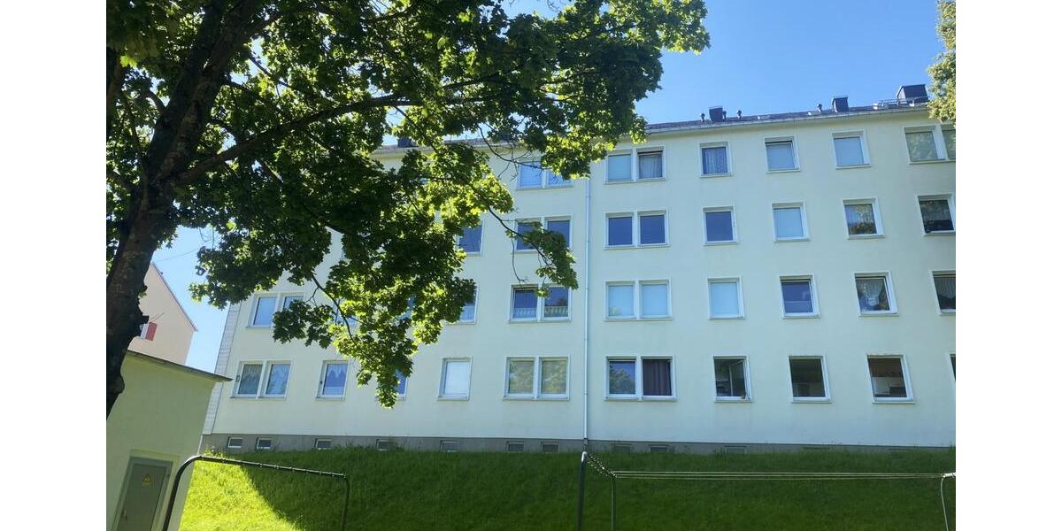 Hochparterre Ehrenfriedersdorf - 2 Zimmer, 31 m&sup2;, 185&euro; | Angebot:24616197