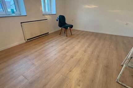 Wohnung Gersthofen - 1 Zimmer, 85 m&sup2;, 650&euro; | Angebot:24847311