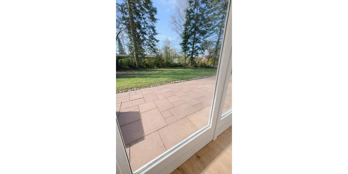 Erdgeschoßwohnung Adendorf - 5 Zimmer, 200 m&sup2;, 450&euro; | Angebot:25997708