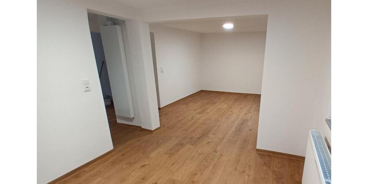 Einfamilienhaus Miltenberg - 4 Zimmer, 80 m&sup2;, 945&euro; | Angebot:26222981