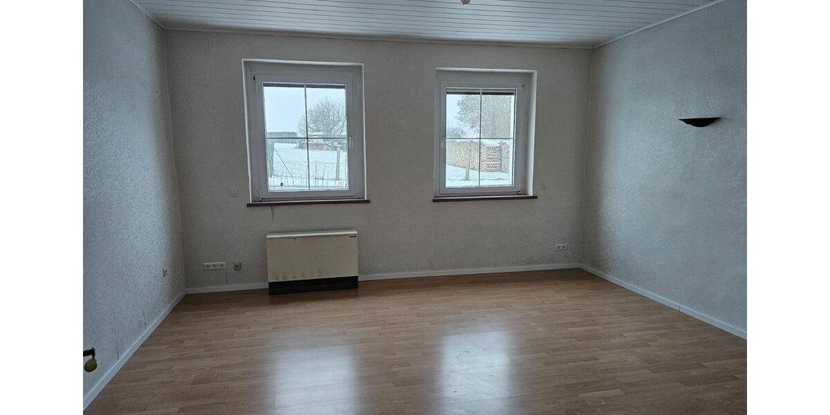 Erdgeschoßwohnung Kaulsdorf - 4 Zimmer, 94 m&sup2;, 490&euro; | Angebot:26537750