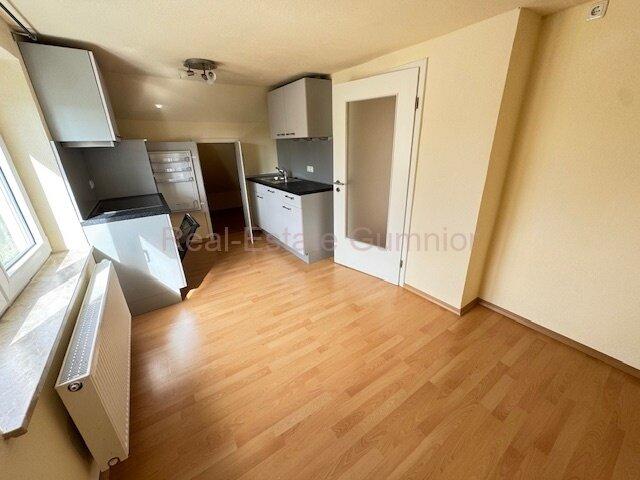 Mehrfamilienhaus, Wohnhaus Weiden in der Oberpfalz - 8 Zimmer, 200 m&sup2;, 2.450&euro; | Angebot:25991942