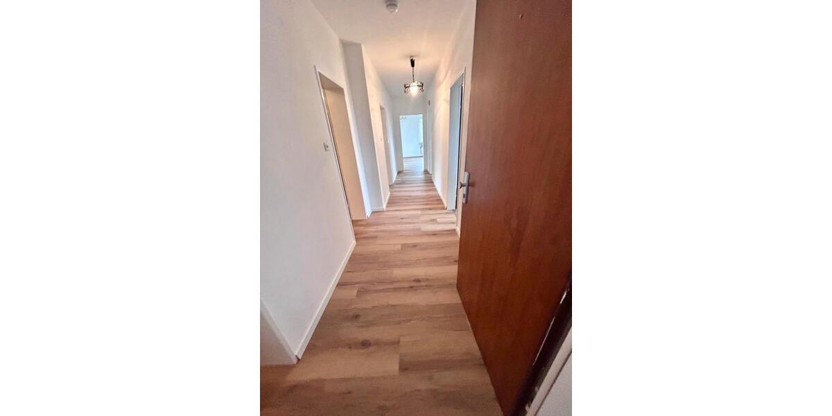 Etagenwohnung Medebach - 3 Zimmer, 73 m&sup2;, 550&euro; | Angebot:26072261