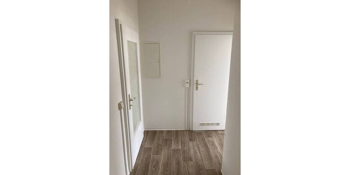 Etagenwohnung Gera Lusan - 3 Zimmer, 70 m&sup2;, 410&euro; | Angebot:26319114