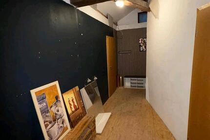 120qm WohnungAtelier gern mit Haustier 1 zimmer