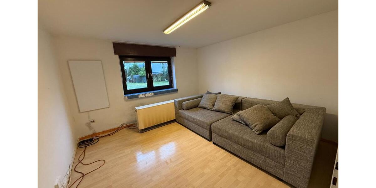 Erdgeschoßwohnung Schloß Holte-Stukenbrock Stukenbrock - 2 Zimmer, 87 m&sup2;, 550&euro; | Angebot:25882802