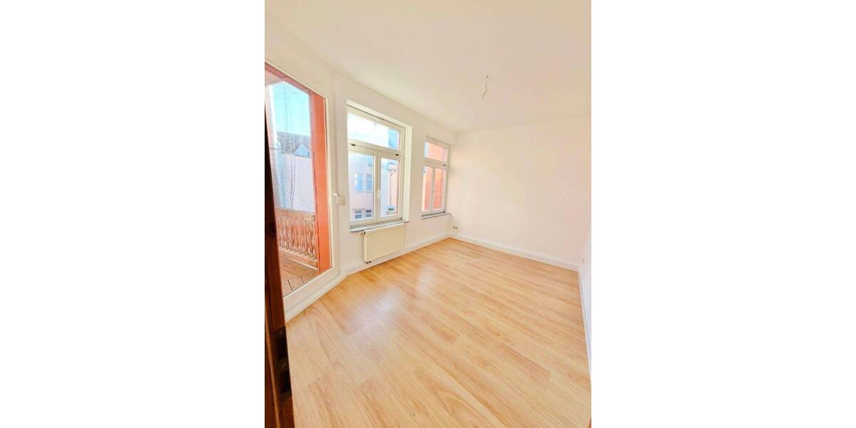 Etagenwohnung Schwerin Altstadt - 3 Zimmer, 61 m&sup2;, 660&euro; | Angebot:26306415