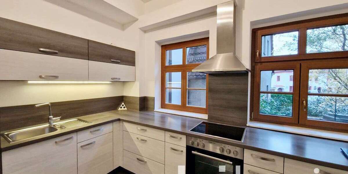 Etagenwohnung Bautzen - 3 Zimmer, 173 m&sup2;, 800&euro; | Angebot:26680133