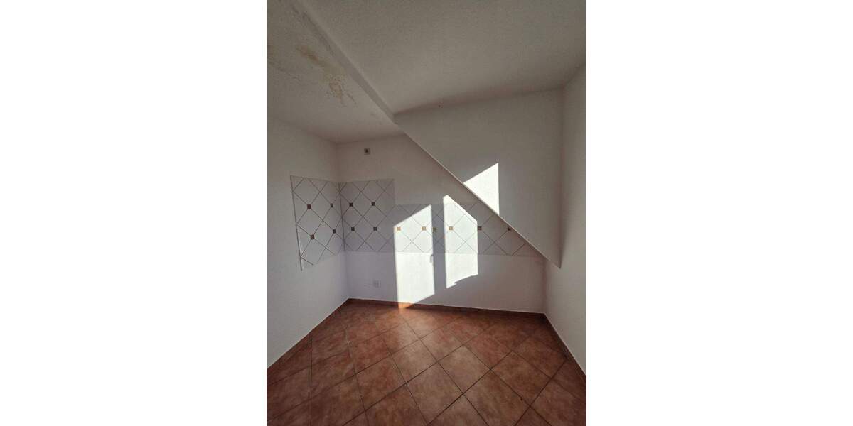 Etagenwohnung Waldheim - 2 Zimmer, 68 m&sup2;, 390&euro; | Angebot:25688922