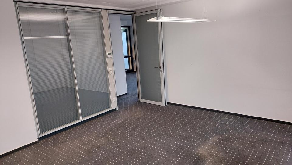 Gewerbeobjekt Lennestadt - 1.150&euro; | Angebot:25084244