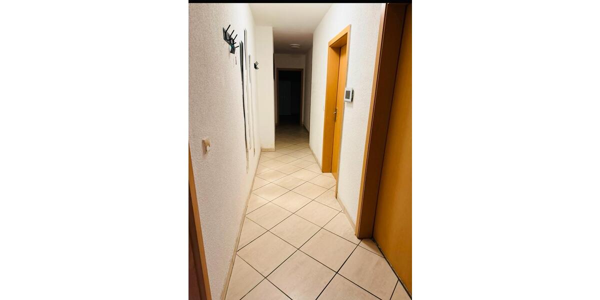 Wohnen auf Zeit Raunheim - 3.5 Zimmer, 80 m&sup2;, 15&euro; | Angebot:26252073