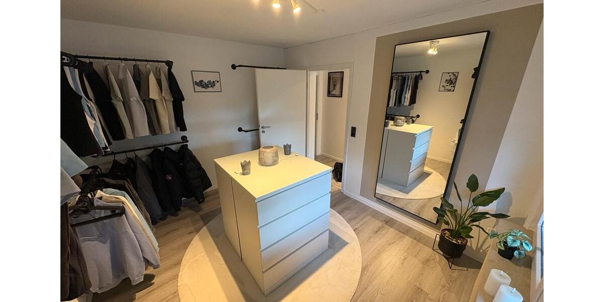 Erdgeschoßwohnung Pahlen - 4.5 Zimmer, 120 m&sup2;, 1.300&euro; | Angebot:26592711
