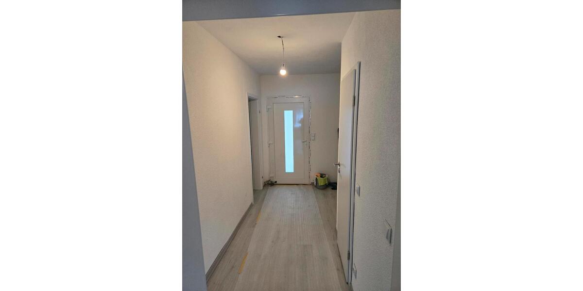 Etagenwohnung Kirchhundem - 3 Zimmer, 120 m&sup2;, 800&euro; | Angebot:25150000