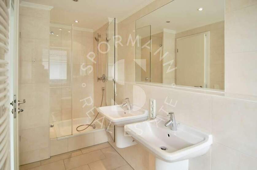 Familientraum in Kaiserswerth - fußläufig zur ISD - schöner Garten 6 zimmer