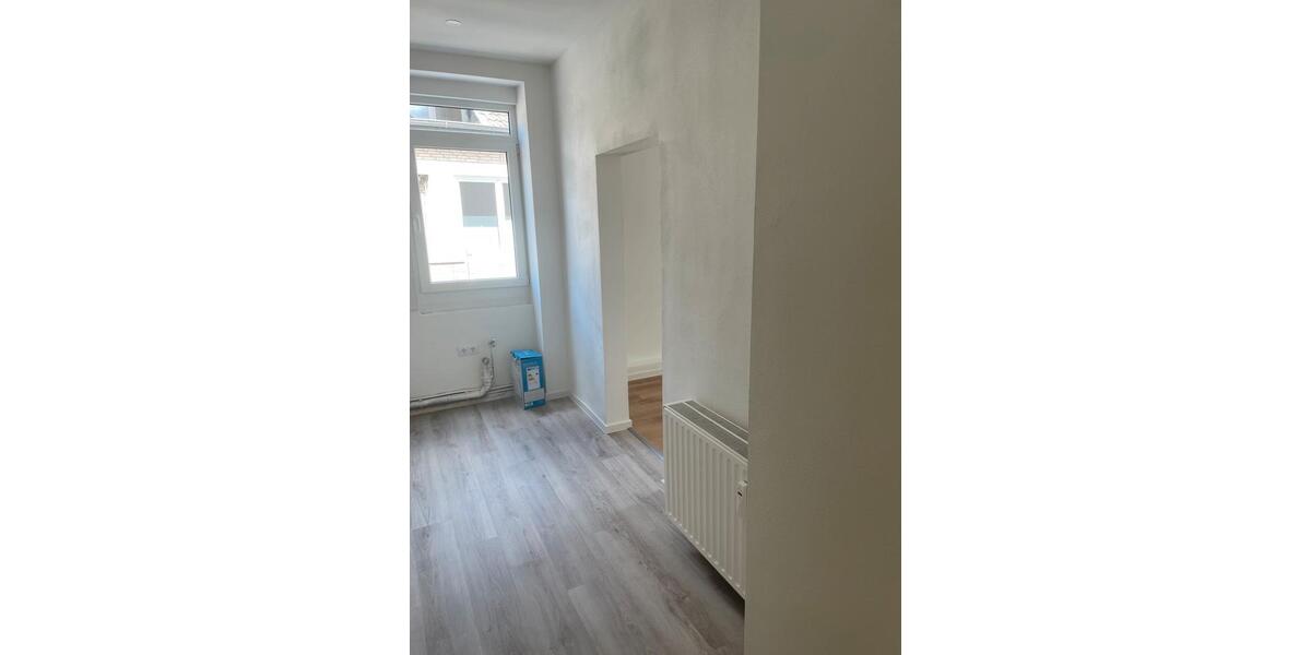Etagenwohnung Uetze - 4 Zimmer, 88 m&sup2;, 900&euro; | Angebot:26624869
