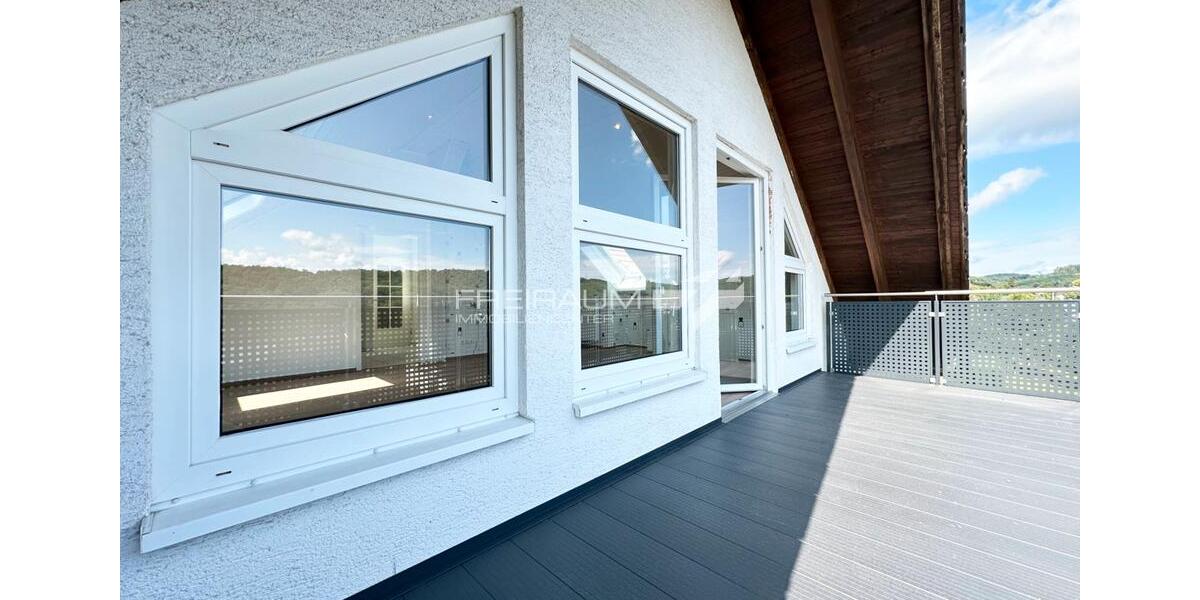 Dachgeschoßwohnung Neunkirchen - 3 Zimmer, 100 m&sup2;, 890&euro; | Angebot:21938623