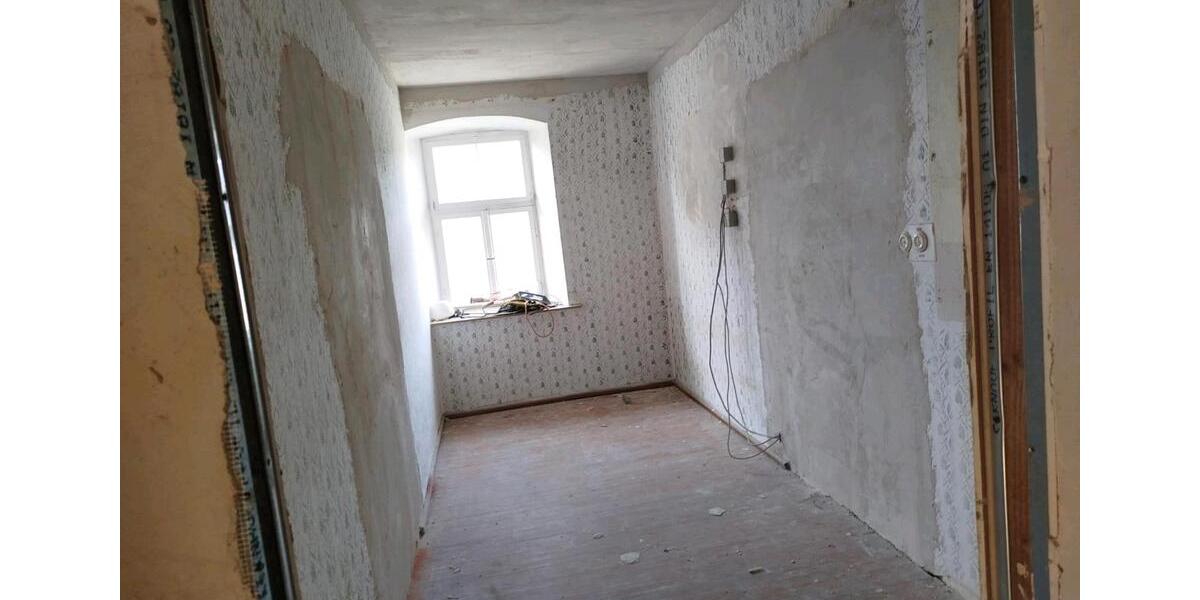 Erdgeschoßwohnung Oettingen in Bayern - 2 Zimmer, 200&euro; | Angebot:22284978