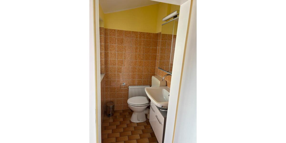 Etagenwohnung Fußgönheim - 2.5 Zimmer, 91 m&sup2;, 1.420&euro; | Angebot:25614873