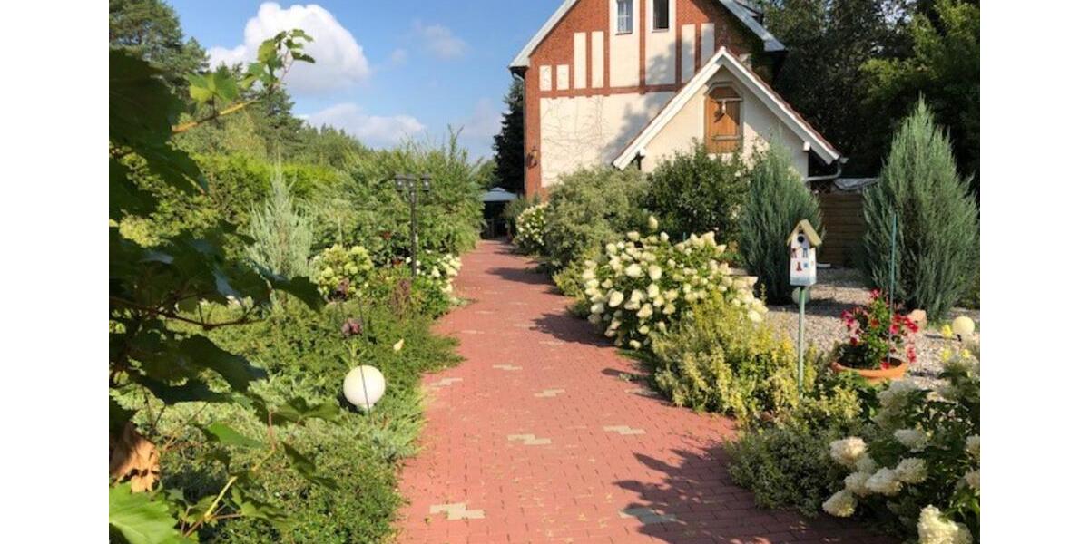 Etagenwohnung Velten - 14 Zimmer, 22 m&sup2;, 25&euro; | Angebot:25291191