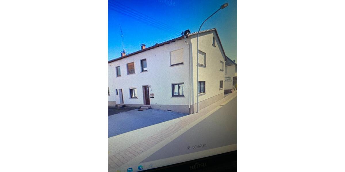 Etagenwohnung Faulbach - 4 Zimmer, 90 m&sup2;, 890&euro; | Angebot:25839207