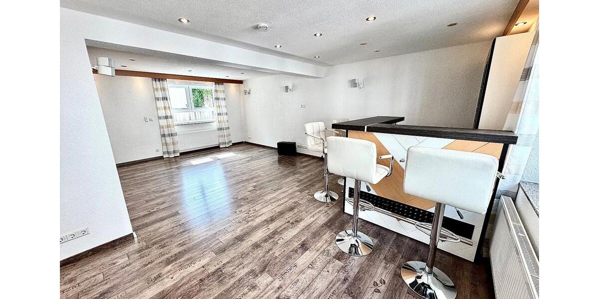 Einfamilienhaus Schramberg - 5 Zimmer, 176 m&sup2;, 1.449&euro; | Angebot:25831363