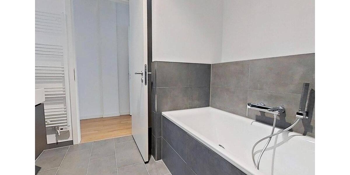 Etagenwohnung Berlin - 3 Zimmer, 100 m&sup2;, 2.510&euro; | Angebot:26548653