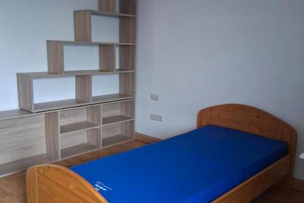 Wohnen auf Zeit Petersberg - 1 Zimmer, 20 m&sup2;, 450&euro; | Angebot:26661324