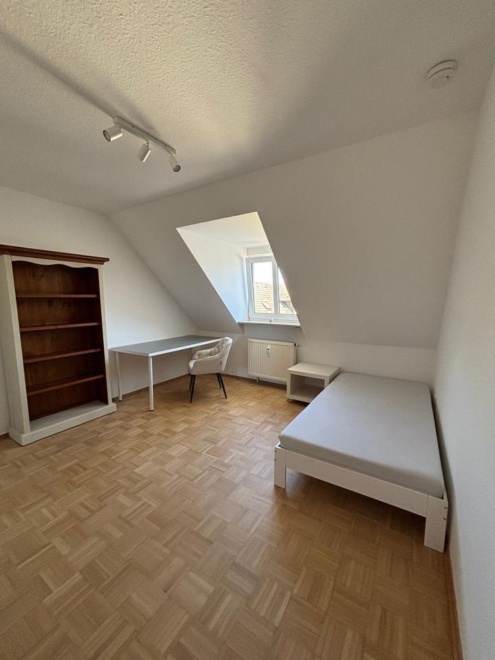 WG Zimmer 14 qm für Studentin in Bamberg-Gaustadt