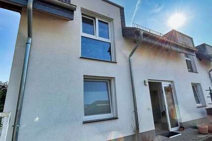 Haus zum Mieten in Magdeburg 1.800 € 162 m²