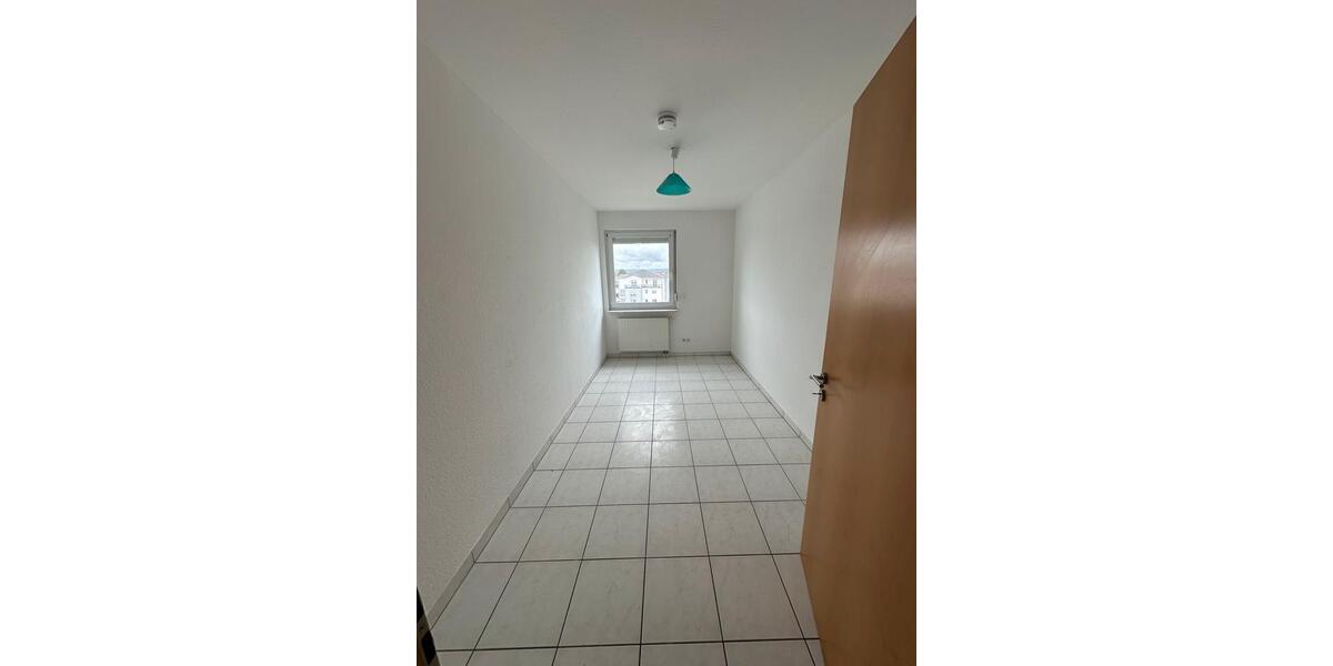 Erdgeschoßwohnung Villingen-Schwenningen Schwenningen - 5 Zimmer, 110 m&sup2;, 1.450&euro; | Angebot:25160978