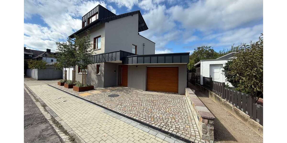 Haus zum Mieten in Viersen 2.500 € 180 m² 5 zimmer