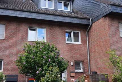 Haus Willich - 5 Zimmer, 143 m&sup2;, 1.600&euro; | Angebot:27035046