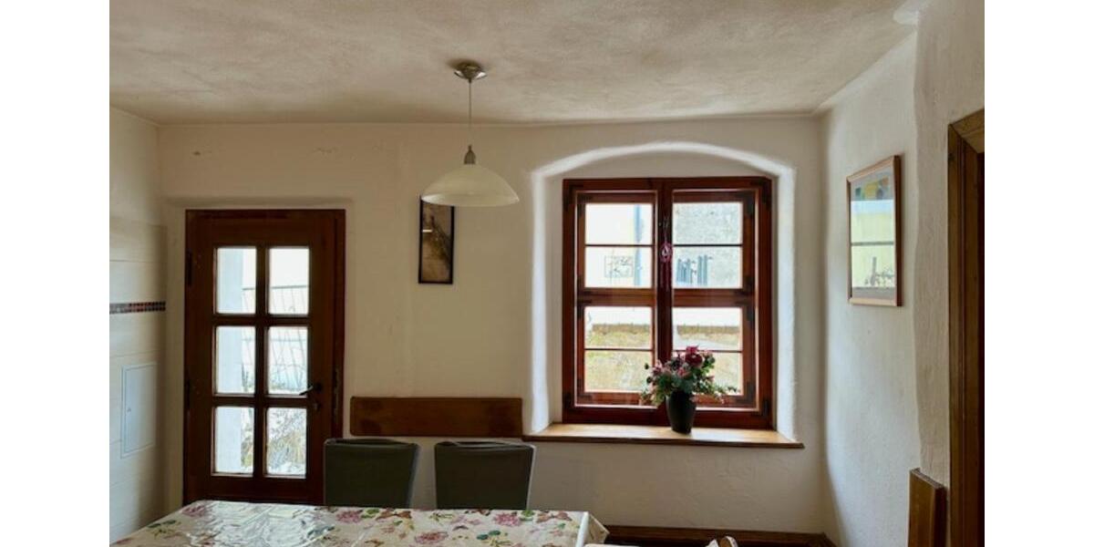Erdgeschoßwohnung Mockrehna - 4 Zimmer, 115 m&sup2;, 862&euro; | Angebot:25519074