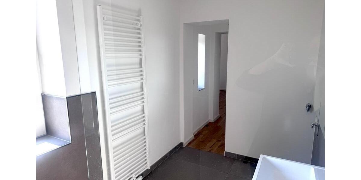 Etagenwohnung Herborn - 4 Zimmer, 107 m&sup2;, 1.250&euro; | Angebot:26623575