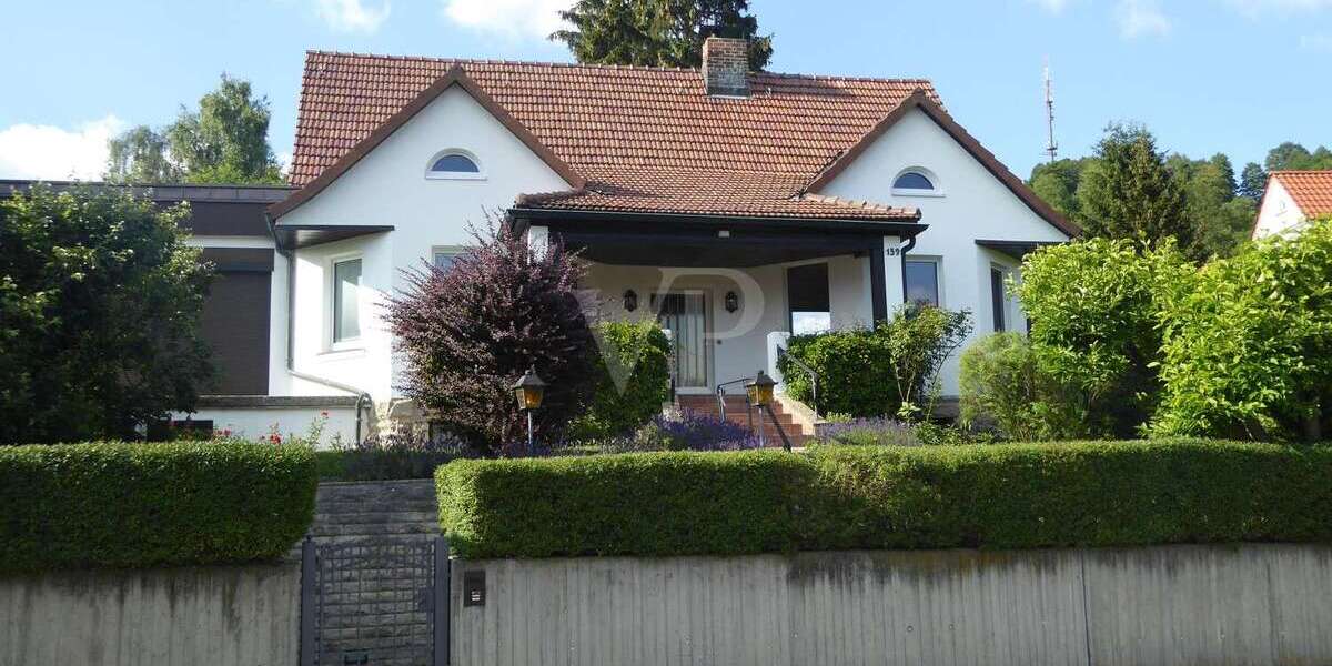 Einfamilienhaus Coburg - 7 Zimmer, 190 m&sup2;, 1.200&euro; | Angebot:26181994