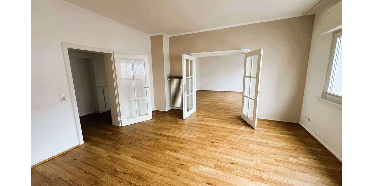 Etagenwohnung Offenbach Zentrum - 3 Zimmer, 92 m&sup2;, 1.100&euro; | Angebot:25271865