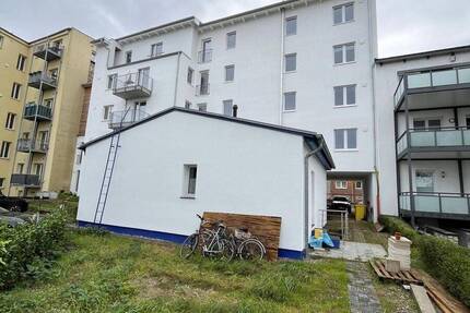 Wohnen wie im Eigenheim, 3- Zimmer Wohnung in einem Hinterhofhäuschen am Tribseer Damm 3 zimmer