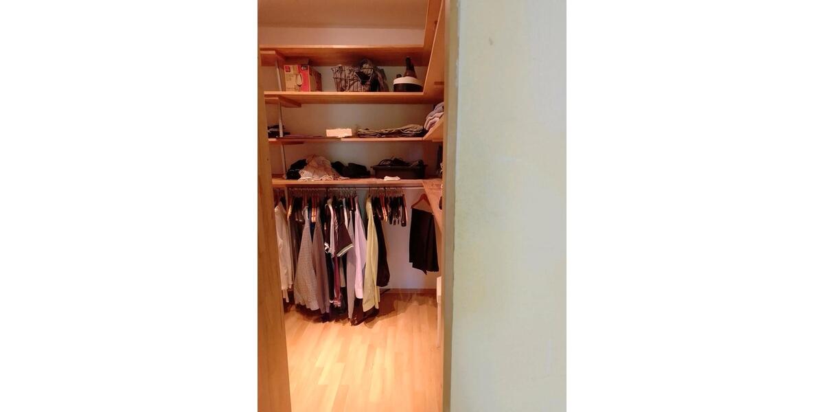 Erdgeschoßwohnung Kaufbeuren - 5 Zimmer, 180 m&sup2;, 1.690&euro; | Angebot:26678784