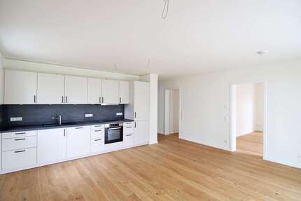 Wohnung Königs Wusterhausen - 5 Zimmer, 117 m&sup2;, 1.699&euro; | Angebot:25178359