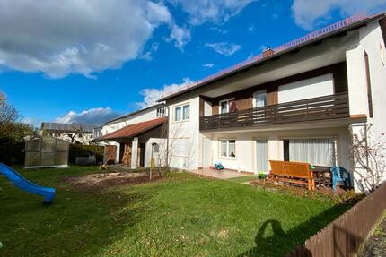 Wohnung Eggenfelden - 4 Zimmer, 93 m&sup2;, 1.140&euro; | Angebot:25048065